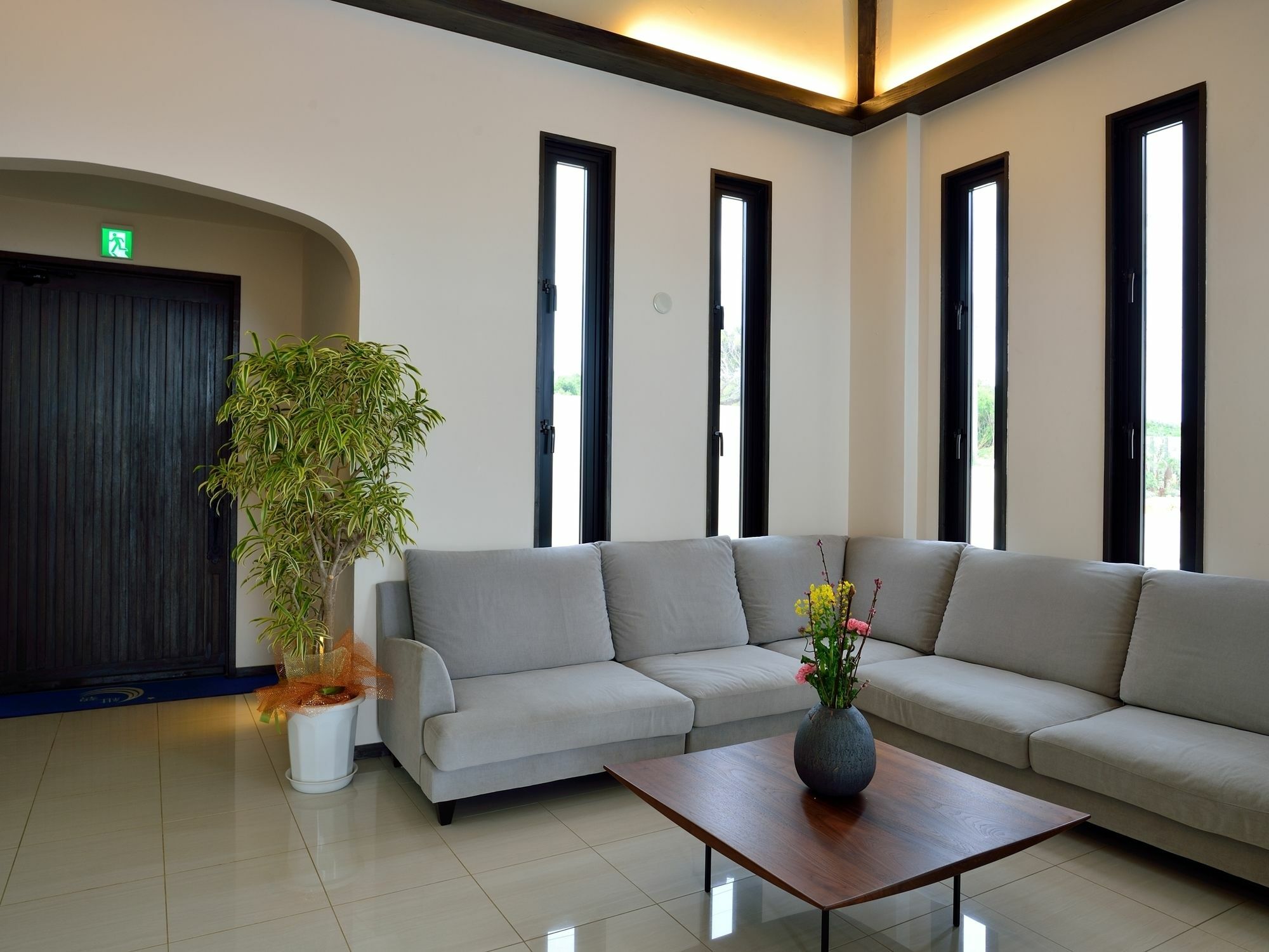 Konpeki The Villa All Suite Miyakojima  Exterior foto